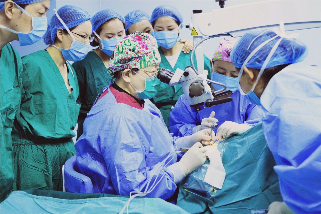 local4af74287e04c4a34bb273f735c5c4f39